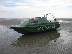 Водометный вариант "Радуги 51" на берегу